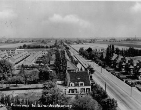 De gemeenteraad besloot op 29 december 1938 om de woning en de grond van D.